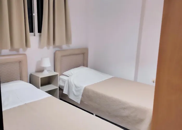 Annas House * 佩科霍里